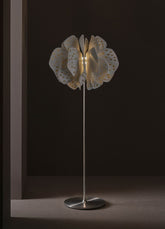 Nightbloom Floor Lamp, White & Gold (US)